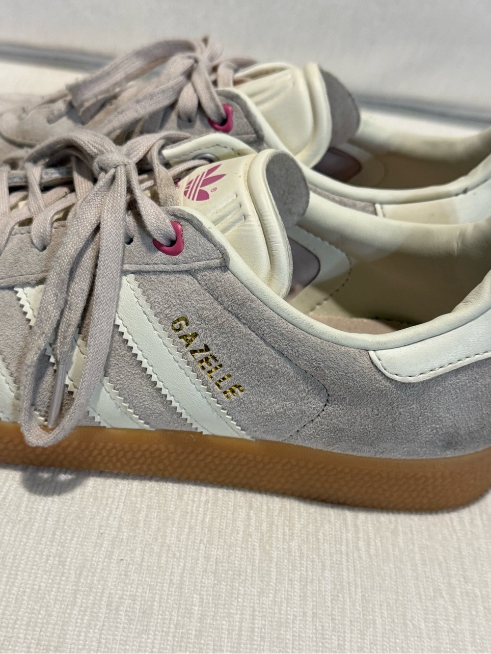 Adidas Gazelle Women's Valentine’s Day 7.5 - Picture 5 of 7